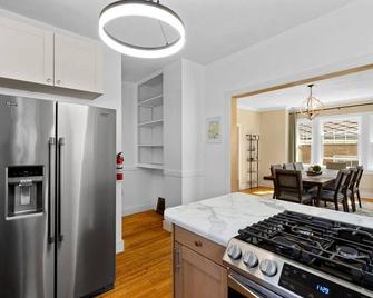 Pekin Rose House - 3b 2.5ba - Pekin - Kuchyň