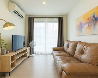2br, 6 Mins Walk Bts Wuttakat - Bangkok - Sala de estar