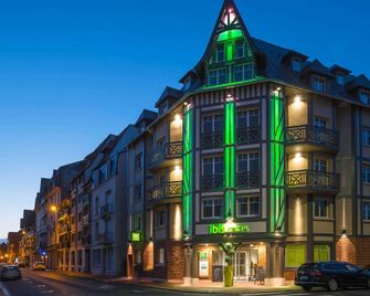 Ibis Styles Deauville Centre - Deauville - Bygning