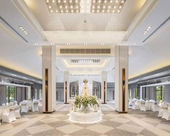 Eastin Thana City Golf Resort Bangkok - Bang Phli - Sala de banquetes