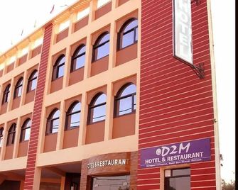 Hotel D2M - Rohtak - Building