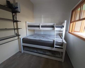 Cozy house with 2 garages and 2 bedrooms - Sao Paulo - Bedroom