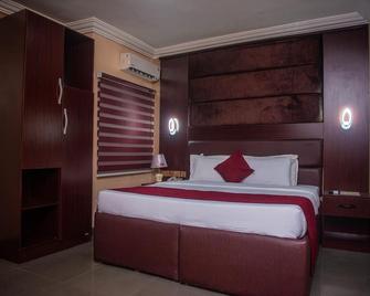 Delano Hotel And Suites - Benin City - Habitación