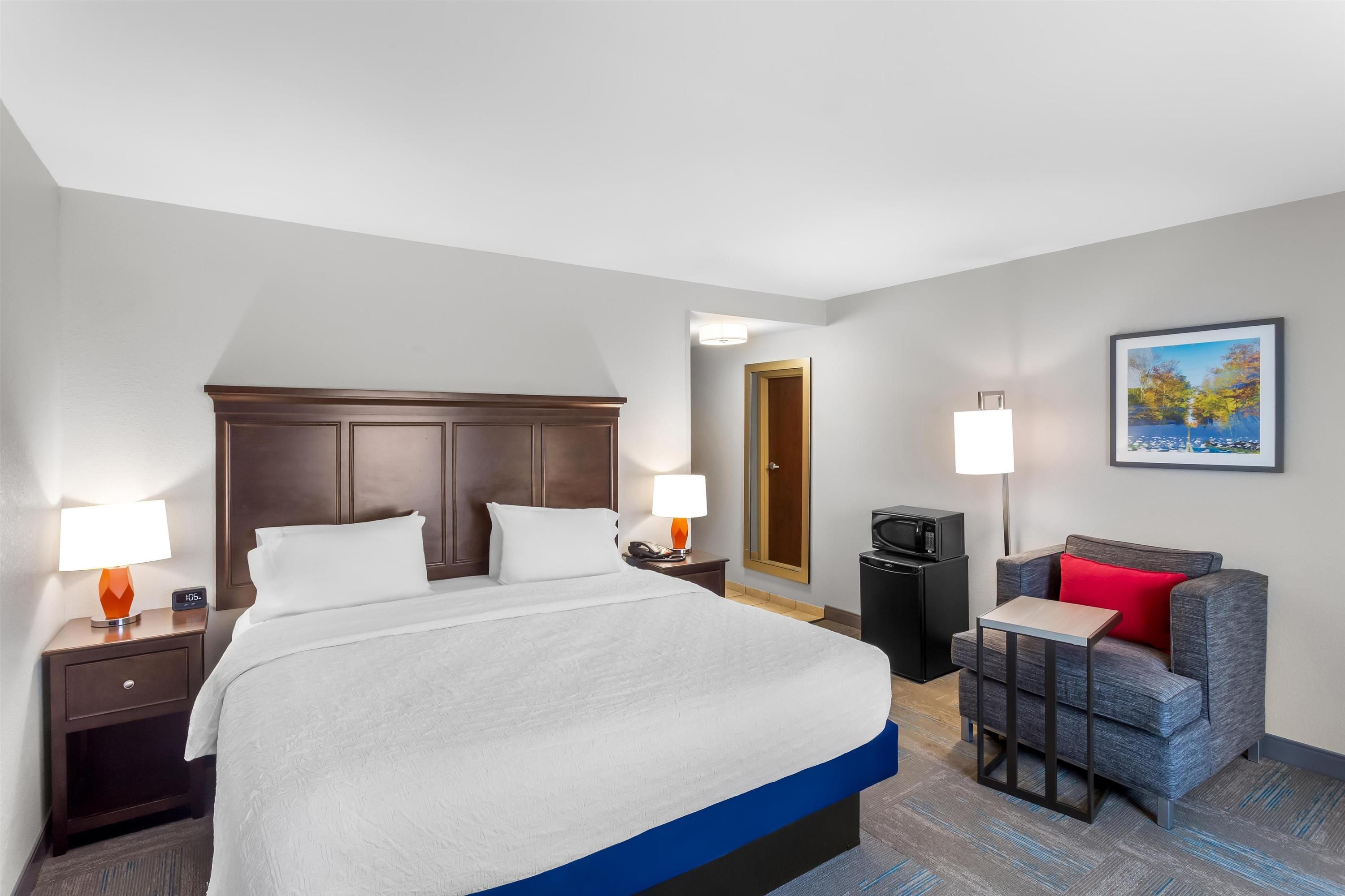 Hampton Inn Huntington University Area - Huntington - Schlafzimmer