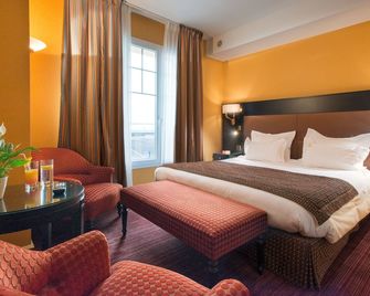 Hôtel Restaurant La Matelote - Boulogne-sur-Mer - Bedroom