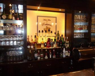 فندق سور بوست - برنكاستيل-كويس - بار
