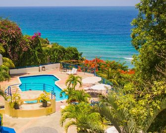 Cap Lamandou Hotel - Jacmel - Zwembad