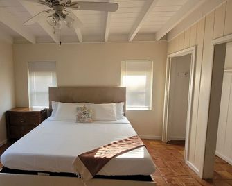 Vero Beach Hideaway- 5-minute drive from beach - Vero Beach - Schlafzimmer