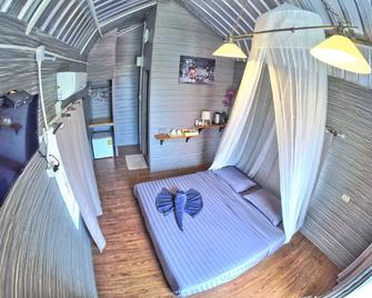 Chill chill farm resort - Lom Sak - Habitación