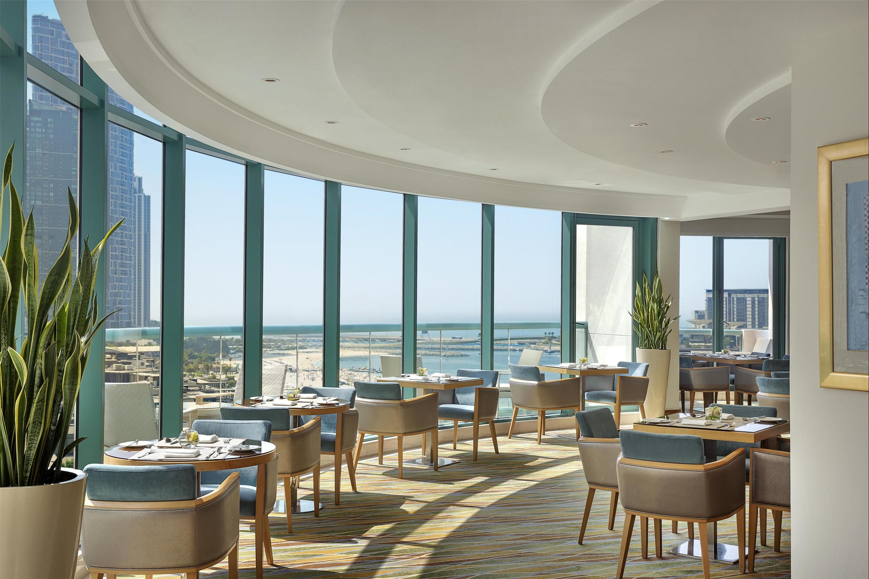 منتجع هيلتون دبي الجميرة - دبي - مطعم