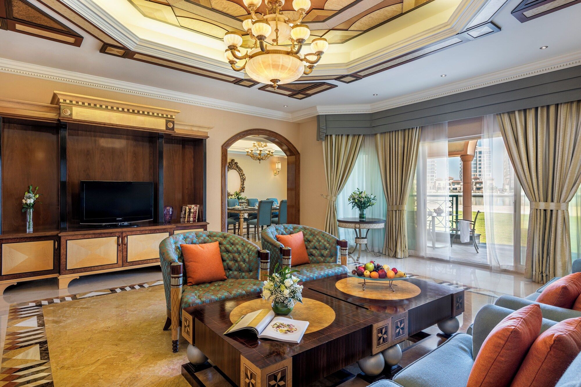 Al Raha Beach Resort & Spa - Abu Dhabi - Living room