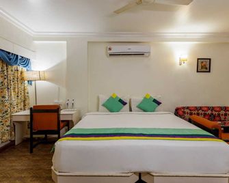 Hotel Crown - Ahmedabad