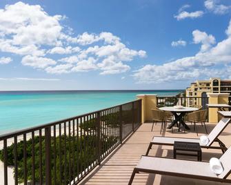 The Ritz-Carlton Aruba - נורד - מרפסת