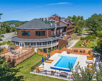 Hotel Lac Brome, BW Signature Collection - Lac Brome - Building