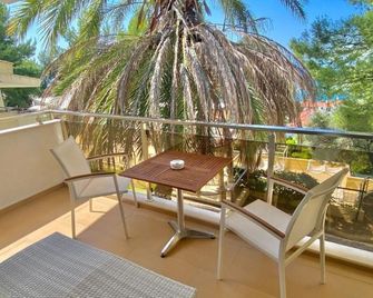 Rahoni Cronwell Hotel by Diomedes Group - Nea Skioni - Balcone