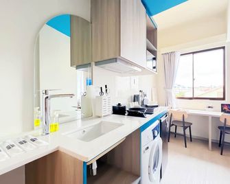 Coliwoo Hotel Pasir Panjang - Coliving - Singapore - Kök