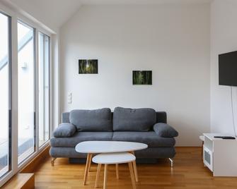 4 Beds And More Vienna Apartments - Wien - Wohnzimmer