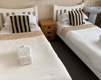 Jireh House - Yarmouth - Habitación