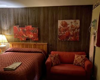 Rustic Inn Motel - Ely - Huiskamer
