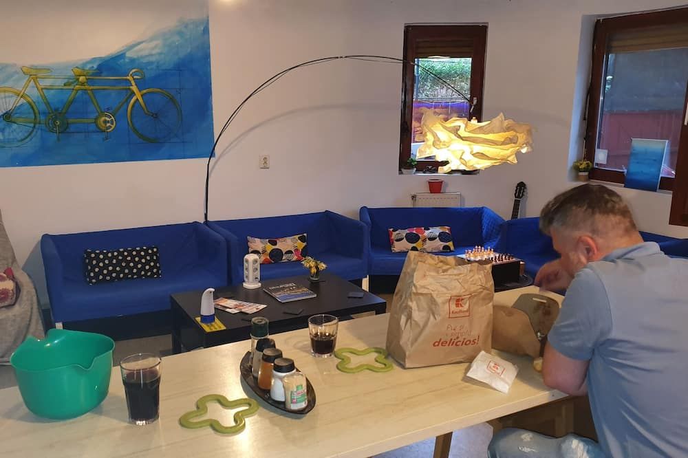 Popcorn Hostel - בוקרשט