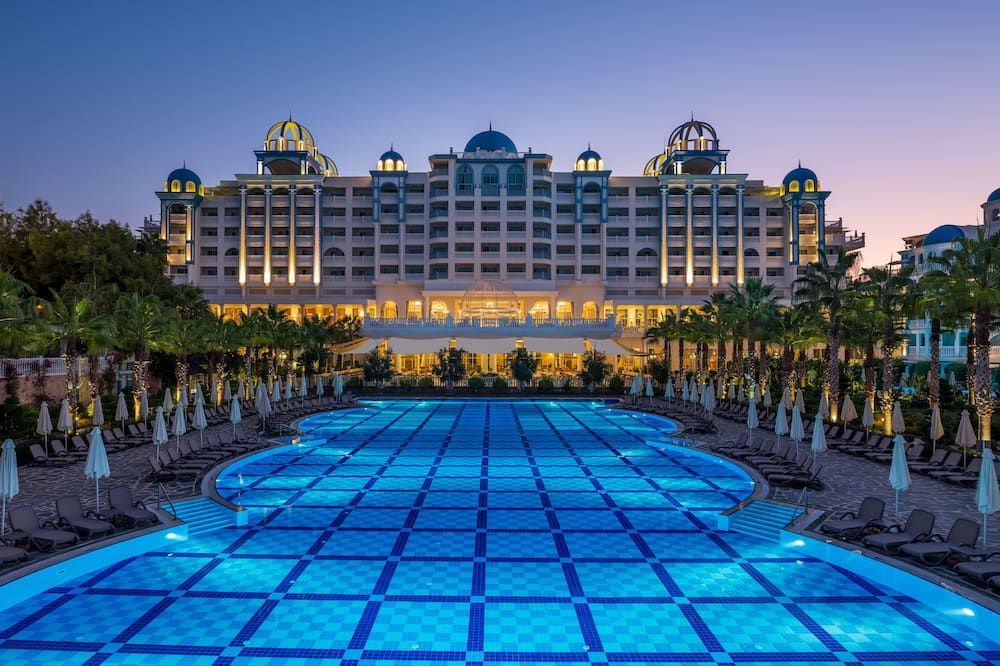 Rubi Platinum Spa Resort & Suites - אלניה