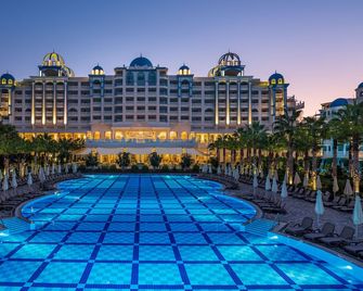 Rubi Platinum Spa Resort & Suites - Alanya