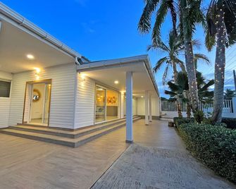 Zaba Beach House - San Andrés - Building