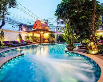 Sunday Villa Sirilanna Hotel - Chiang Mai - Pool