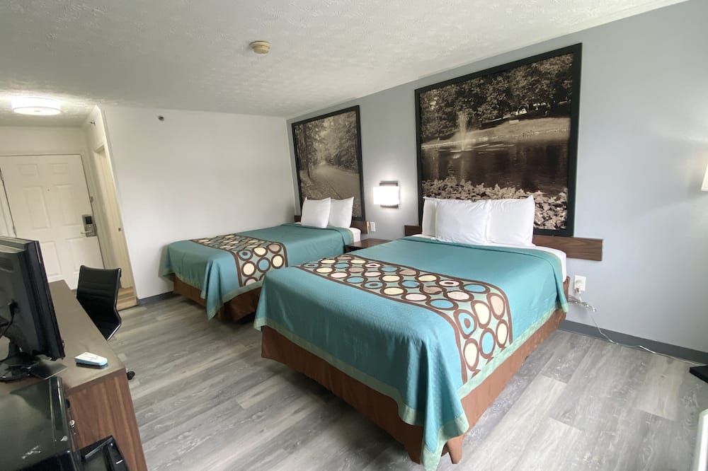 Syracuse Inn thumbnail 3