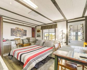 6 Mi to Old Town, Panoramic Views Cottonwood Gem! - Cottonwood - Bedroom