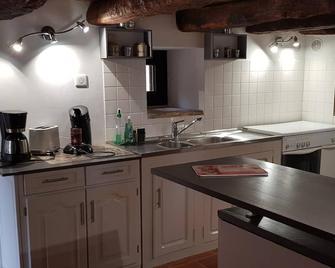 Rental cottage \'Lou Cantou\' in Black Périgord - Plazac - Cocina