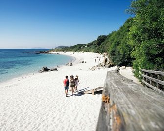 Hotel Miramar - Bayona - Strand