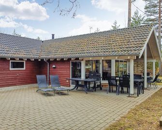 Nice Home In Koepingsvik With Sauna - Köpingsvik - Patio