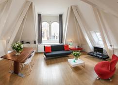 Loft 6 kingsize apartment 2-4persons with great kitchen - Groningen - Living room