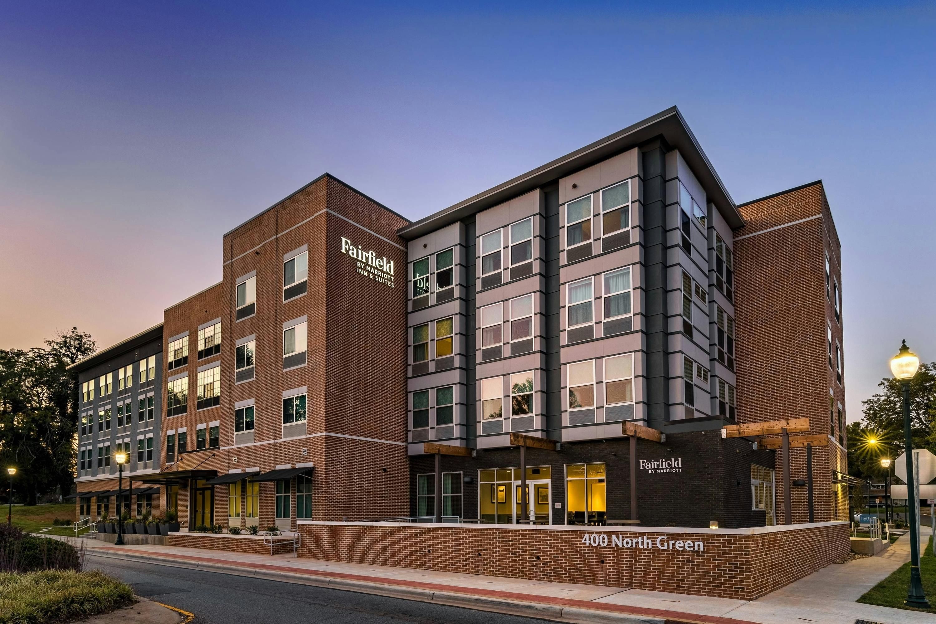 Fairfield by Marriott Inn & Suites Morganton Historic Downtown - Morganton - Edificio
