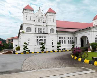 The Regency Hotel Seri Warisan - Taiping - Edificio