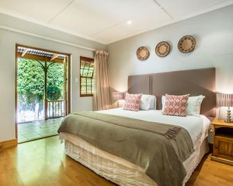 88 Baron van Reede Guesthouse - Oudtshoorn - Yatak Odası
