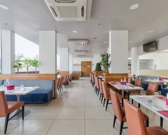 Ginger Surat, City Centre - Surat - Restaurant