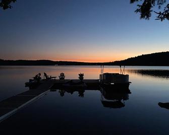 Cozy Cottage in the Highlands - Eagle Lake - Piscina