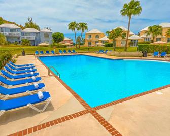 St George's Club - Saint George's - Piscina