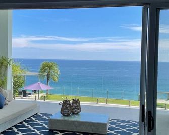 Villa Marunga Luxury and Ocean View - Tambor - Balcón