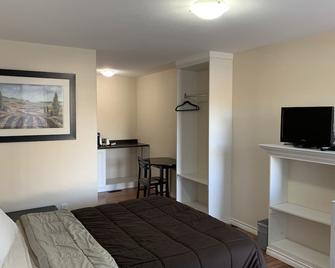 Langham Motel - Langham - Bedroom