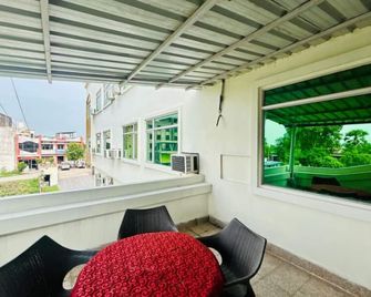Hotel Bodhgaya Gautam - Bodhgaya - Parveke
