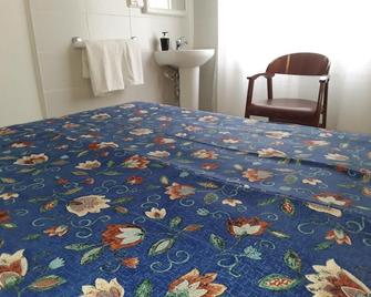 Hostal Margarita - Pineda - Habitación