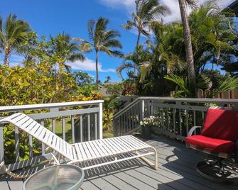 An Affordable Alternative To Expensive Accommodations In Poipu - Koloa - Balcony