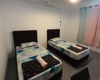 Co.Living Tungku And Rimba (Outskirt - No Bus) - Bandar Seri Begawan - Bedroom