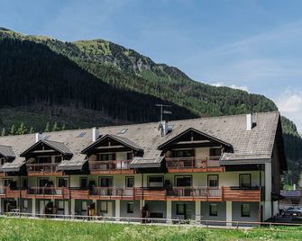 Residence Contrin - Canazei - Clădire