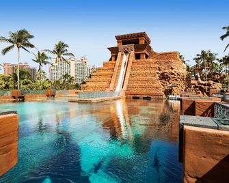 The Reef at Atlantis - 1 Bedroom Suite Topaz with Full Resort Benefits - Nassau - Bể bơi