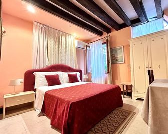 Alloggi Serena - Venecia - Habitación
