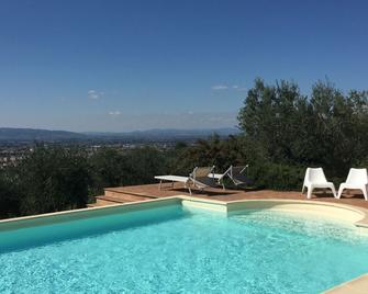 La Quercetta - Foligno - Pool